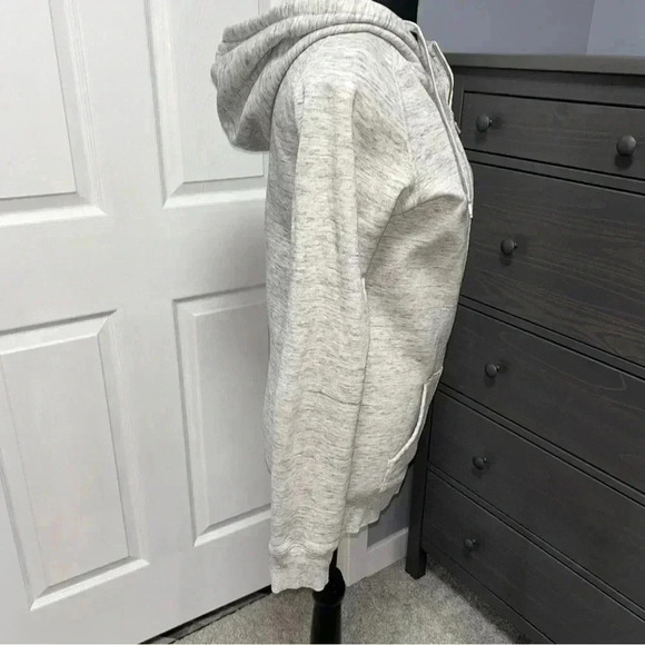 Aritzia - TNA Zip Up - Picture 3 of 6